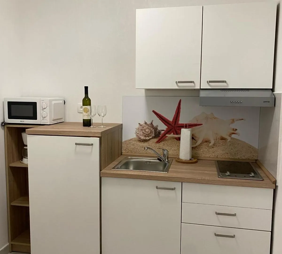 Apartmani Radosav Šilo 0*,